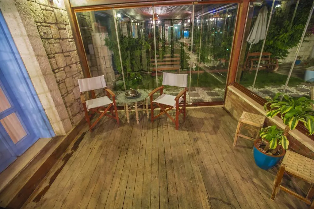 Tash Mekan Alaçatı Hotel